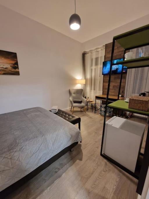 Apartment Ultra Bohemian 4 *