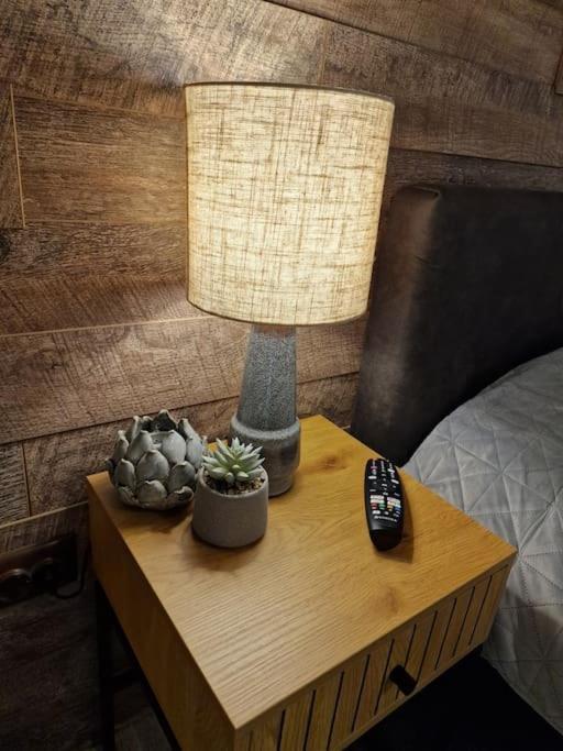 Ultra Bohemian 4 Apartment